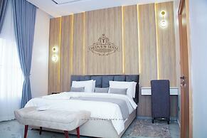Tredview Hotel and Suites