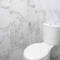 Front One Hotel Mesir Surabaya