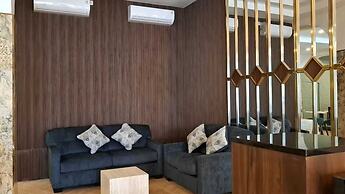 Front One Hotel Mesir Surabaya