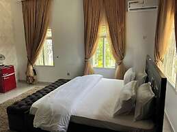 Akorest Hotel and  Apartment