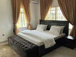 Akorest Hotel and  Apartment