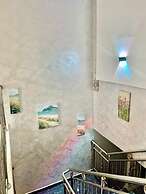 Akorest Hotel and  Apartment
