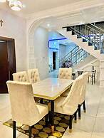 Akorest Hotel and  Apartment