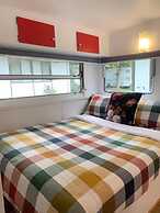 Mornington Peninsula Retro Caravans