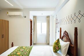Hotel Indiana Hitech City
