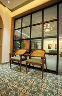Hotel Indiana Hitech City