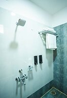 Hotel Indiana Hitech City