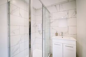 Sun St Apartment 2