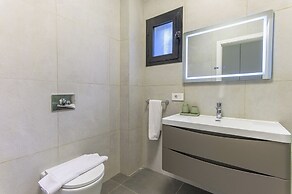 Achrafieh Gate - Modern 3-BR Apartments