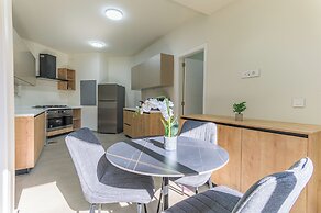 Achrafieh Gate - Modern 3-BR Apartments