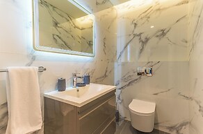 Achrafieh Gate - Modern 3-BR Apartments