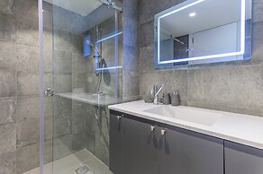 Achrafieh Gate - Modern 3-BR Apartments