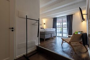 Amber Hotel Italy