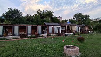 Lotus Gerze Tatil Evleri