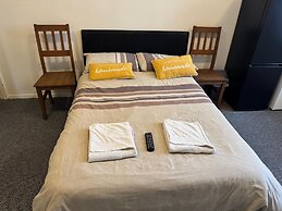 Woodfield Lodge Apartments