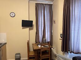 Woodfield Lodge Apartments