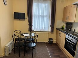Woodfield Lodge Apartments