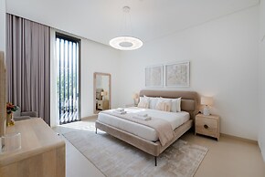 Luxe 4BR Villa Private Pool Beach Al Zorah