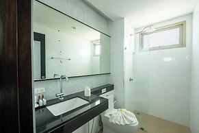Yenna Apartment