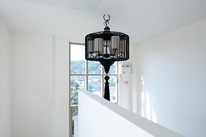 Yenna Apartment