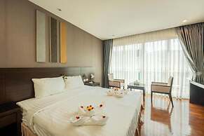 Yenna Apartment