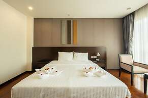 Yenna Apartment