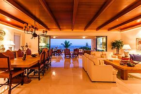 Luxury Beachfront Hacienda de Mita 405