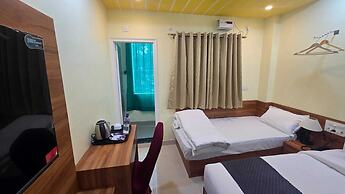 Hotel Vindhya Ganga Inn