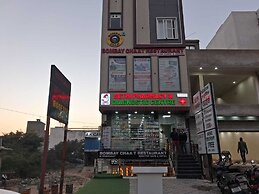 Hotel Akshay