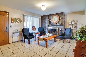 Half-mi to Loop Access! Private Tucson Hideaway