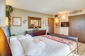 Half-mi to Loop Access! Private Tucson Hideaway