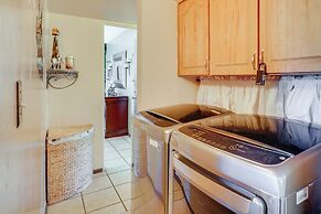 Half-mi to Loop Access! Private Tucson Hideaway