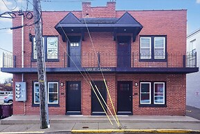 Rustic Ky Retreat, Columbia House Unit B Apts