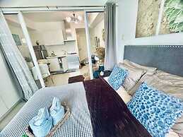 Cozy Condos at Azure Urban Resort