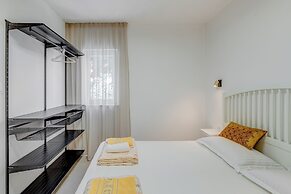 7 Olives Apartments
