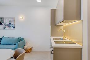 7 Olives Apartments
