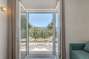 7 Olives Apartments