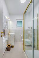 7 Olives Apartments