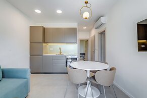 7 Olives Apartments