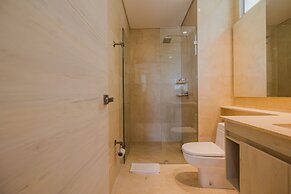 2BR 5 Guests Private Balcony and Shared Pool