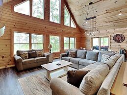JCS Mountain Villa