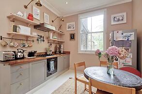 Exquisite 2 Bedroom Flat in Notting Hill
