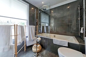 Exquisite 2 Bedroom Flat in Notting Hill