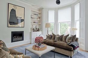 Exquisite 2 Bedroom Flat in Notting Hill