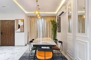 Regent Service Apartment