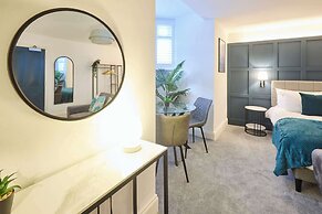Host Stay The Langley Hotel Apartment 11