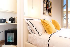 LEOPOLDO ROOMS