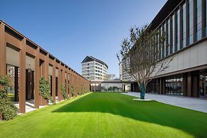 Hualuxe Xianyang By Ihg