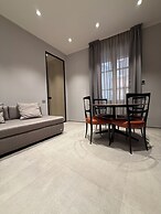 LEOPOLDO SUITES