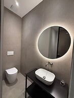LEOPOLDO SUITES